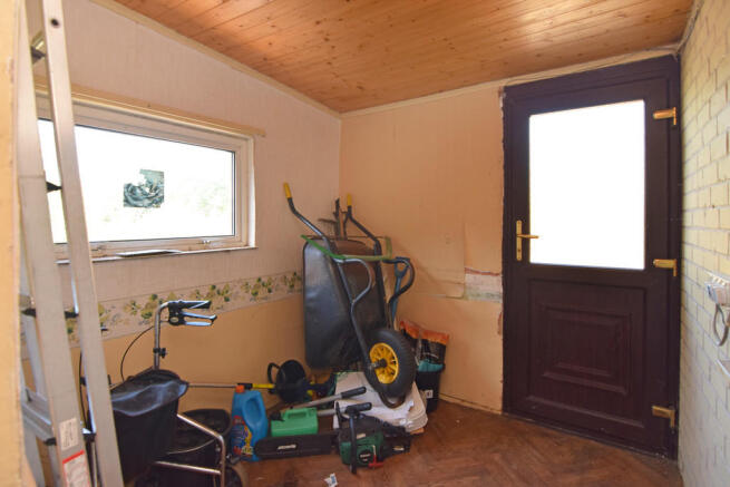 Garden Room/Rear ...