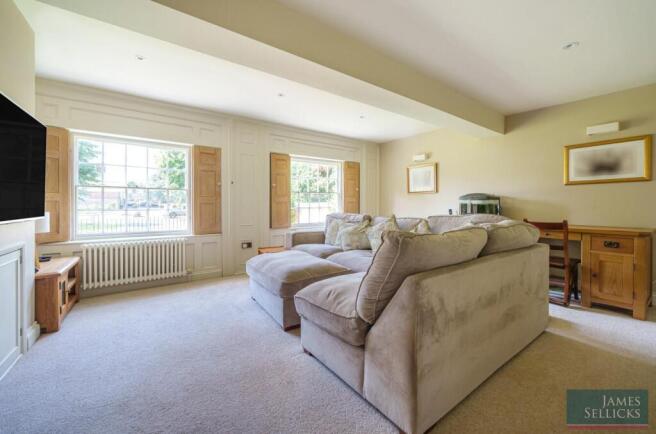 Ground floor sitting room