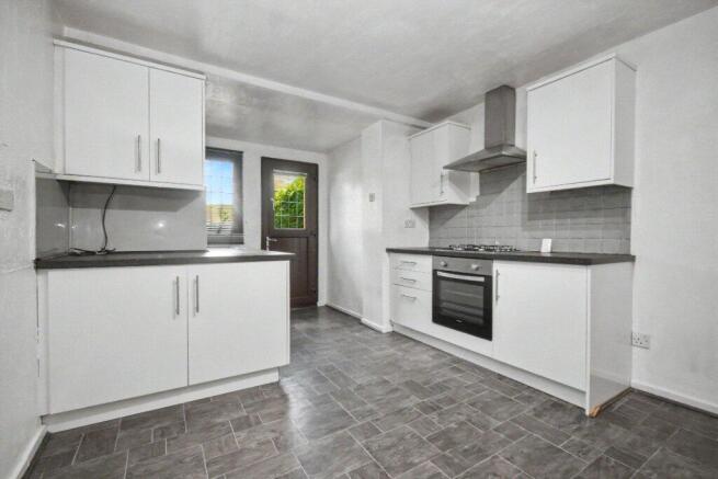 2 bed Town House for sale Image 2