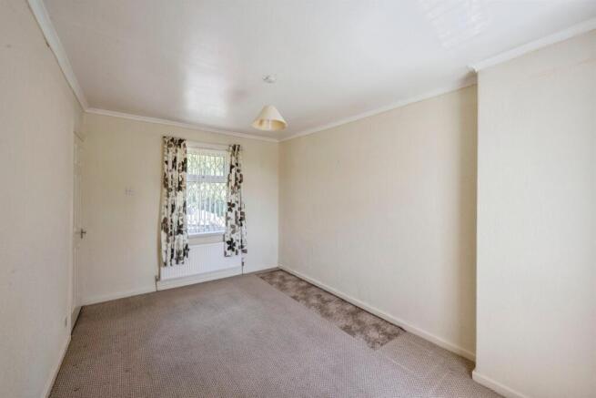 2 bed Semi-Detached for sale Image 9