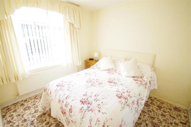Bed 2.1.JPG