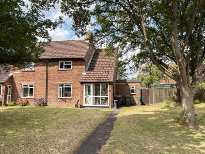 Hill Road, Donnington