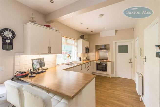 FABULOUS OPEN PLAN DINING KITCHEN