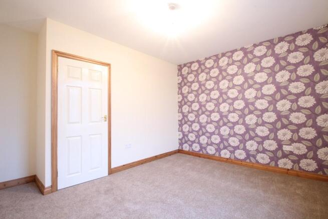 FRONT BEDROOM
