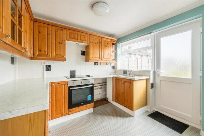 34 Garden Close Kitchen -3.jpg