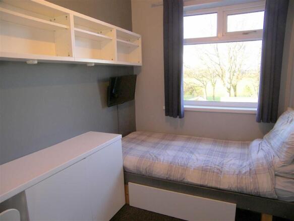 REAR BEDROOM THREE