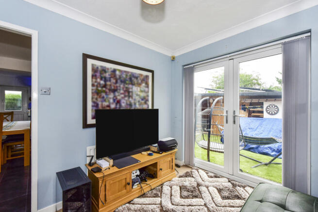 4 bed Detached for sale Image 9