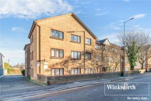 10, 46 Melbourne Court, Seabourne Road, Bournemouth BH5 2HT
