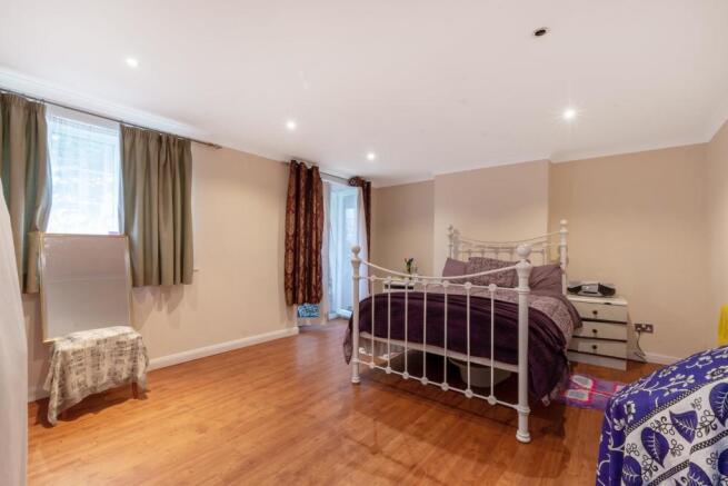 4 The Woodlands, SE19 3EG-4.jpg