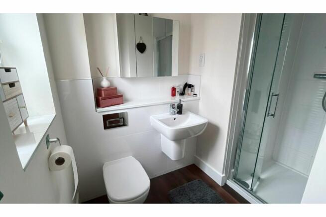 Master En-suite