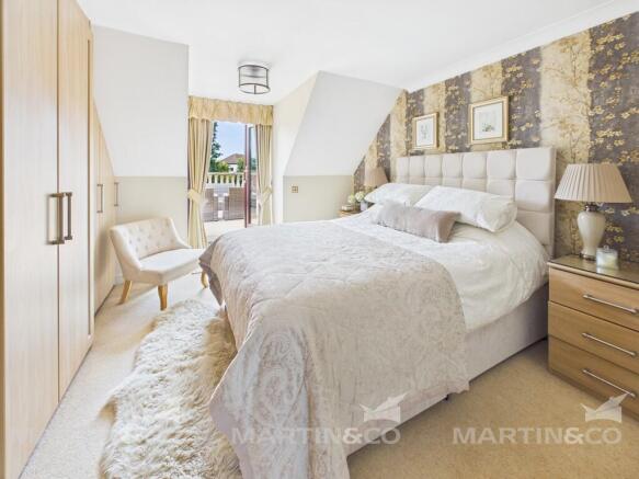 3 bed Detached for sale Image 11