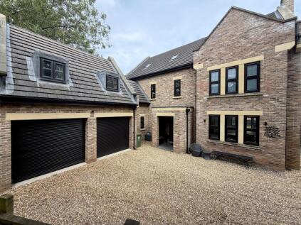 Oak House,Stokesley Road, Guisborough, North Yorkshire, TS14