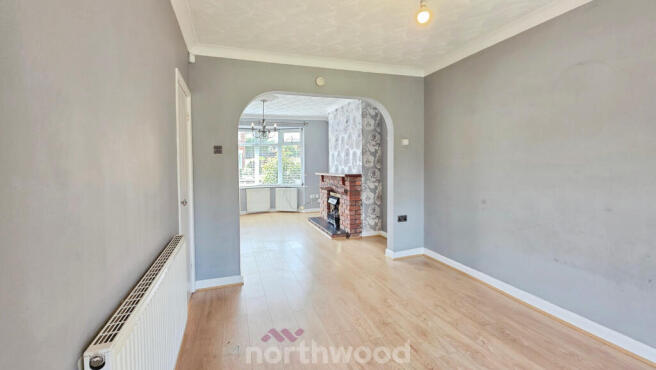 3 bed Semi-Detached for sale Image 4