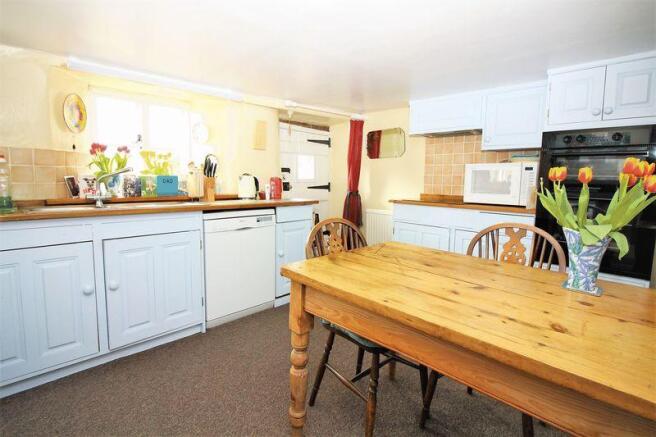 Kitchen/Breakf...