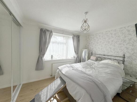 Bedroom (Grd Floor)