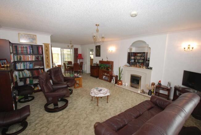 Living/Dining Room