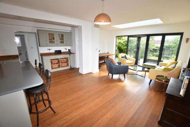Kitchen/Breakfast/Dining/Lounge Room