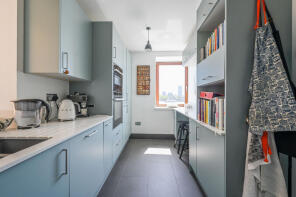 Flat 5, 130 Gun Wharf, Wapping High Street, London E1W 2NH