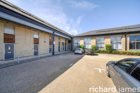 Evening Star Lane, Swindon, SN2