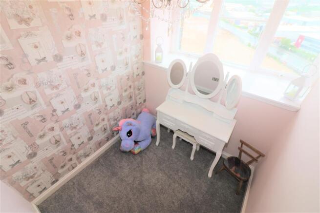 Photo 33