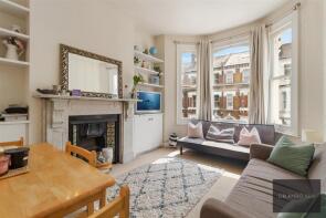 13, Mayflower Road, London SW9 9JY