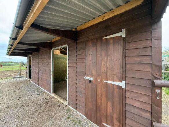 STABLES