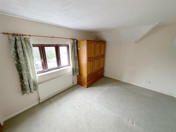 Bedroom.JPG