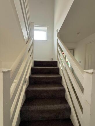 3 bed End of Terrace to rent Image 5