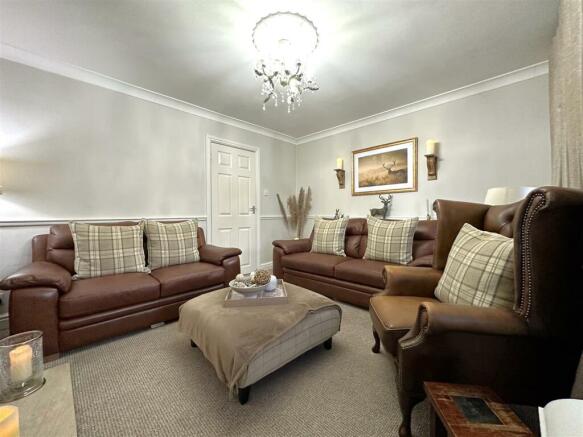 Lounge 617