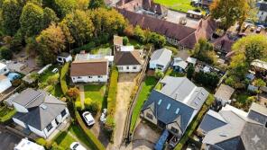 52, Twyniago, Pontarddulais, Swansea SA4 8HX