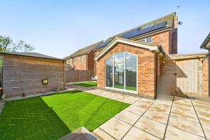 10, Huntsman Close, Barrow-upon-humber DN19 7LJ