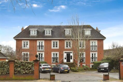 London Road, Brentford