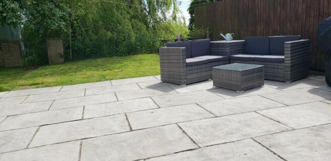 Patio 2.jpg