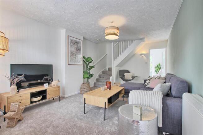 Living Room 2.jpg