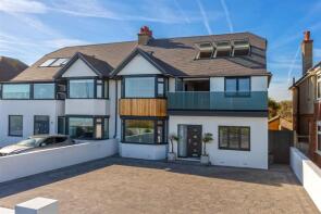 269, Brighton Road, Selden, Worthing BN11 2HG