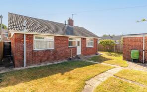 30, Magdalen Crescent, Cowes PO31 8EP