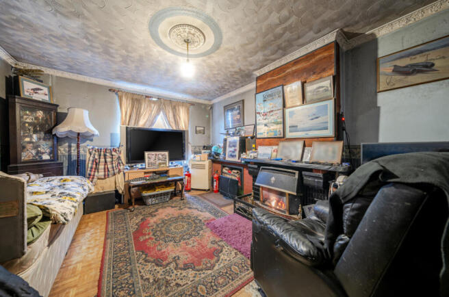 1426072-11-69b2cd...