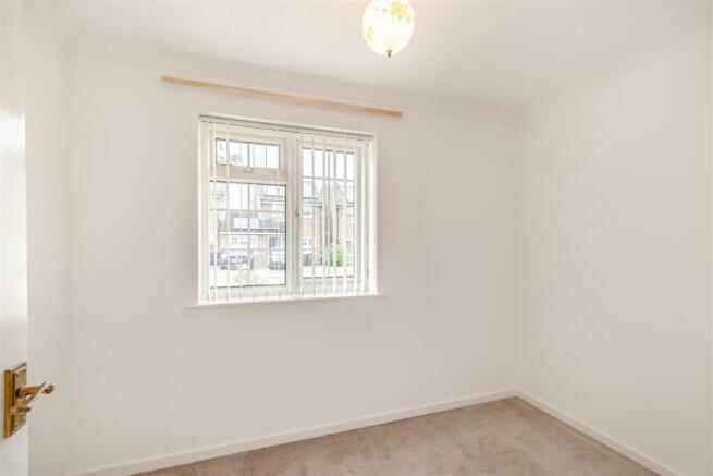 8559012-interior15.jpg