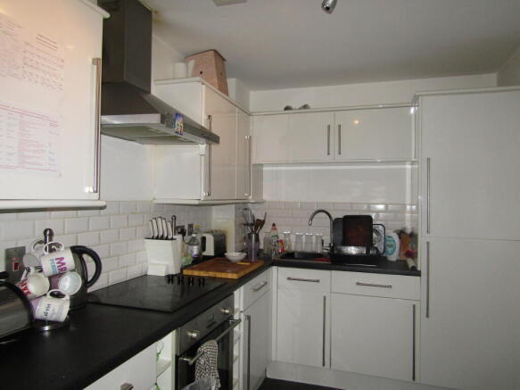 Photo 03