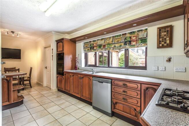 Kitchen/Breakfast Rm