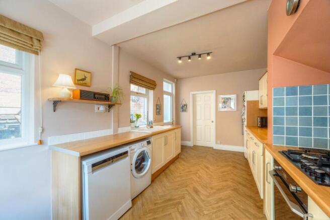 3 bed Terraced for sale Image 8