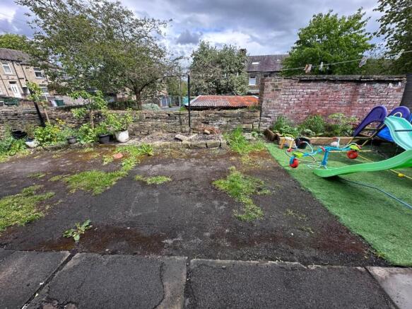 2 bed Terraced for sale Image 10