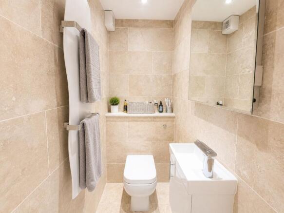 3 bed Apartment for sale Image 12