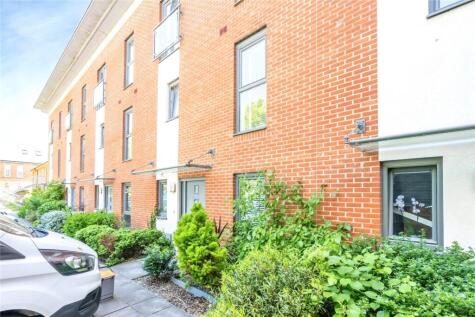 Longley Road, Chichester, West Sussex, PO19
