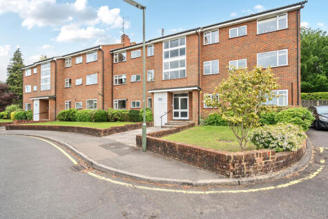 Beech Court, Easington Place, Guildford, GU1