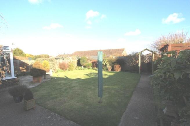 LOVELY REAR GARDEN