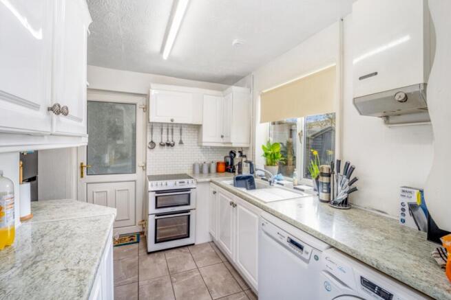 9 East Elloe Ave (Holbeach)-16