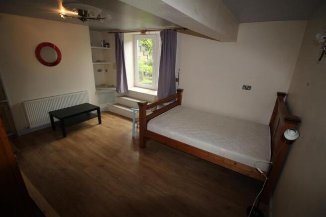 BASEMENT BEDROOM
