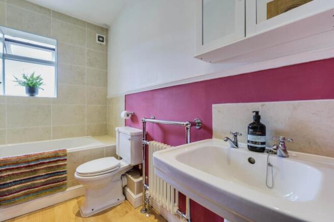 2 bed Terraced for sale Image 10