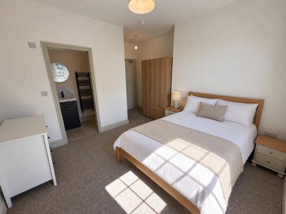 Room 6.1.jpg